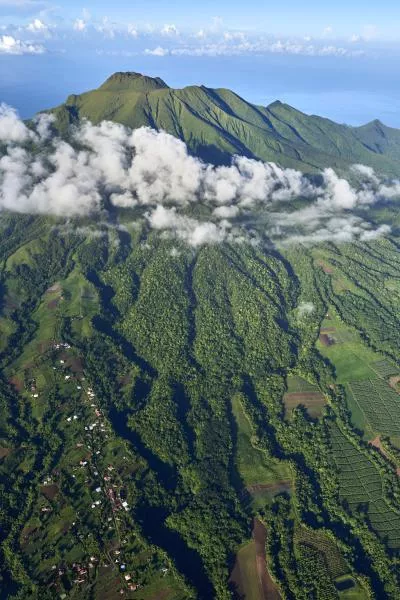 photo drone de la montagne pelée